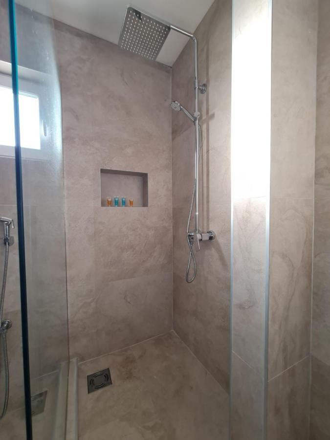 Airport Molko Apartments Surcin Экстерьер фото